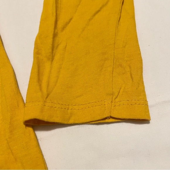 Ferris State Bulldogs Football Russell Long Sleeve Shirt Girls Size Large 12-14 - Picture 5 of 16